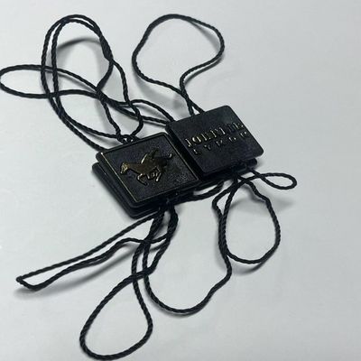 परिधान स्विंग मूल्य टैग फास्टनरों काले लटकन टैग स्ट्रिंग OEM