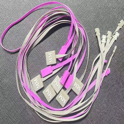 Unique And Eye Catching Plastic Tag Fastener Creative Style to Attract Customer Attention and Improve Tagging Efficiency