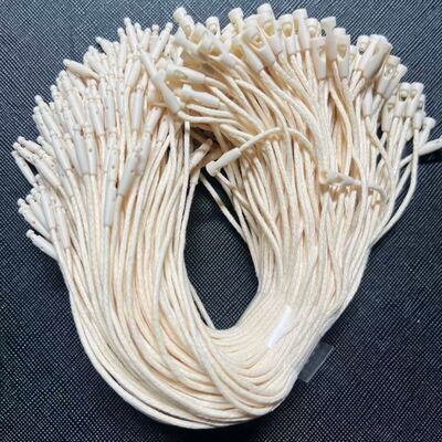 टैगिंग और लेबलिंग के लिए इंजीनियर नायलॉन ब्रेडेड नायलॉन रस्सी, जो कई औद्योगिक सेटिंग्स में प्रदर्शन और लचीलापन प्रदान करती है